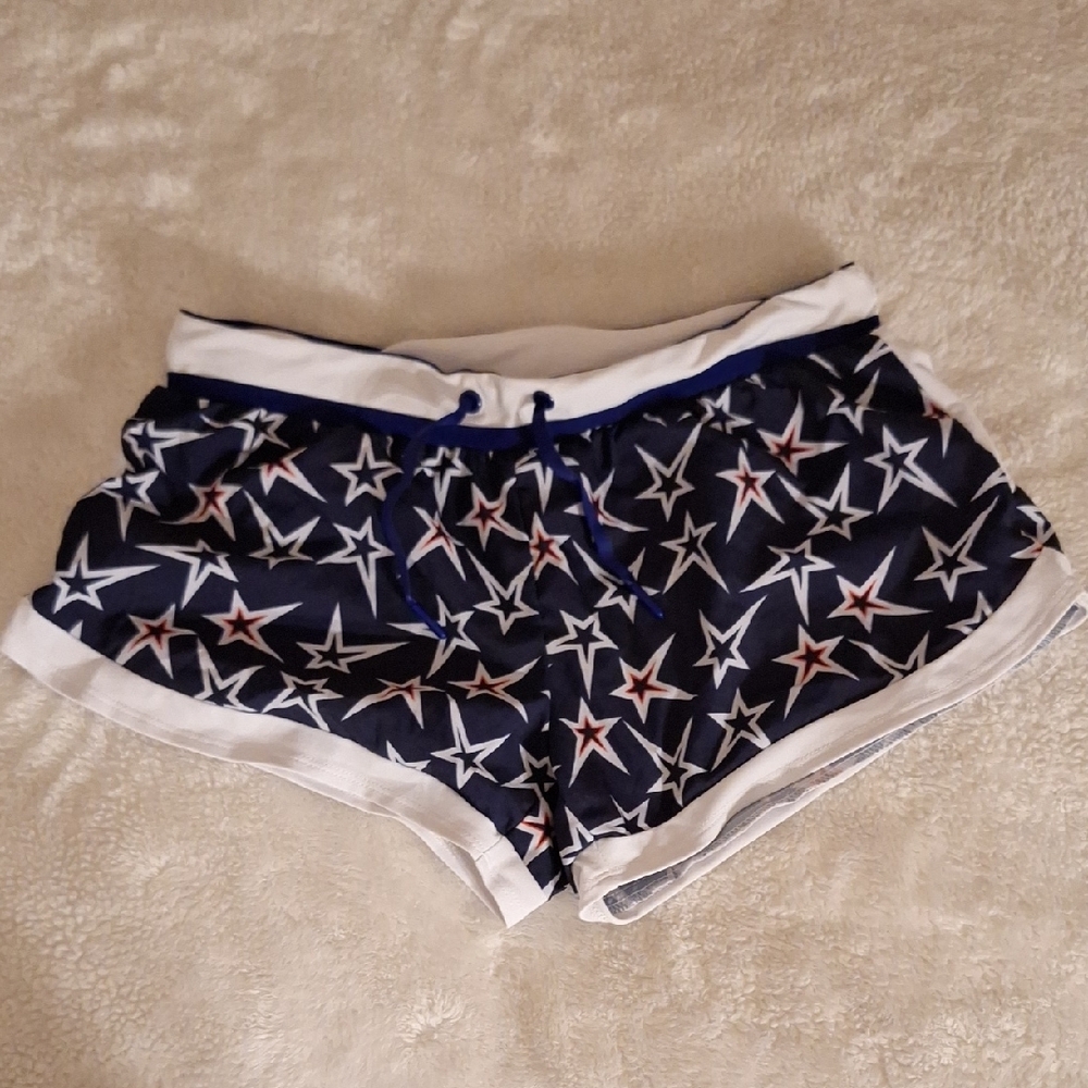 Star Patterned Women's Shorts